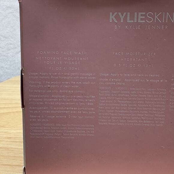 Kylie Jenner Skin 4 PC Mini Set Travel Limited Edition 2020 NIB Sealed - Picture 3 of 8